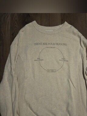 Aerie Très Chic Halloween Crewneck